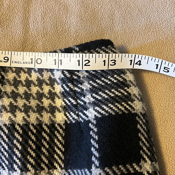 Eddie Bauer Wool Skirt size 6 - Picture 4 of 5